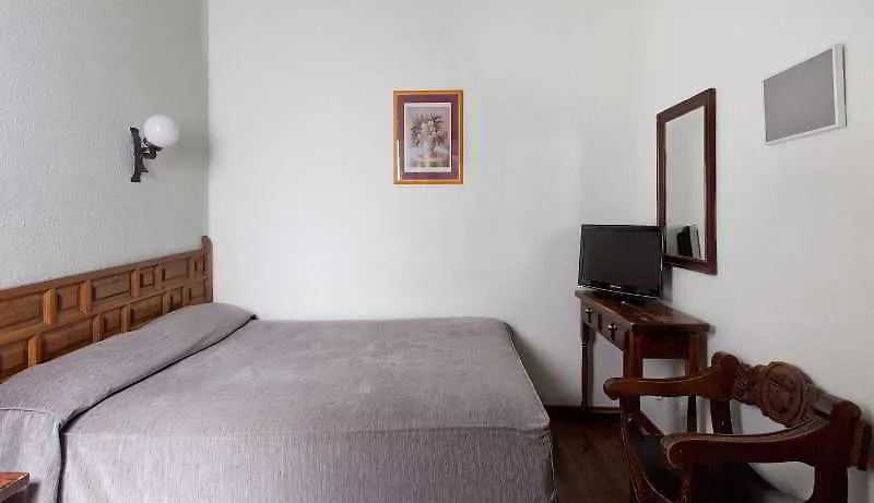 Hotel Lyon Barcelona Spain